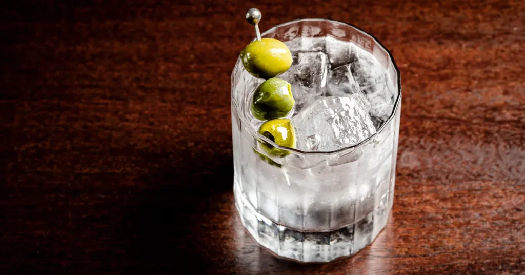 Shaken or Stirred? The Modern Man's Guide to Making (and Ordering) the Perfect Martini