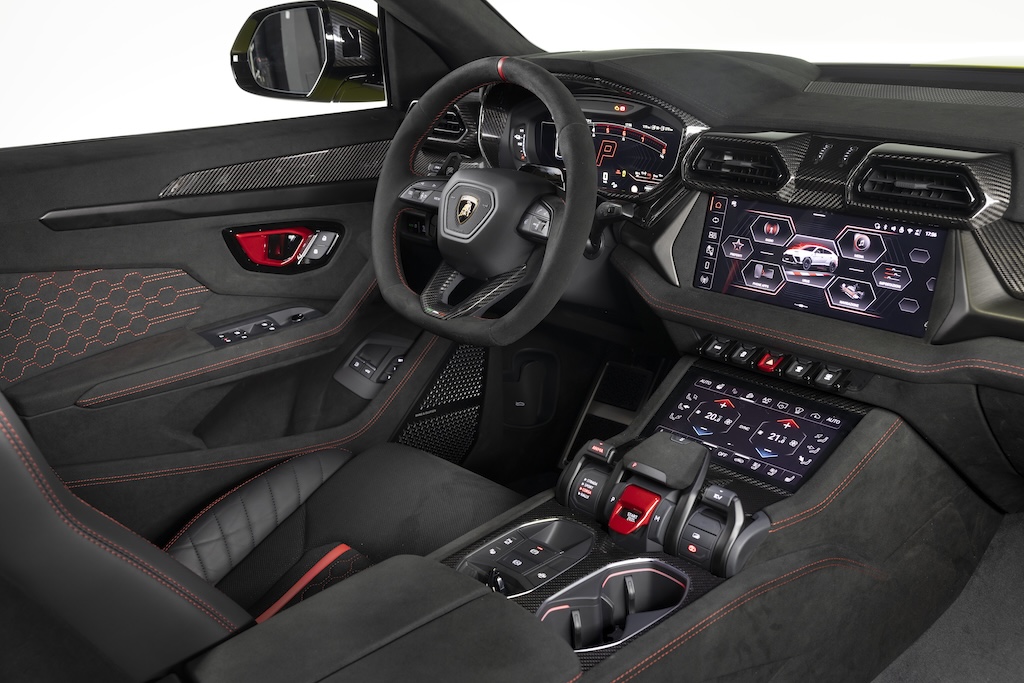 Lamborghini's Urus SE Performante is the Super SUV Pushed to Its Absolute Limit