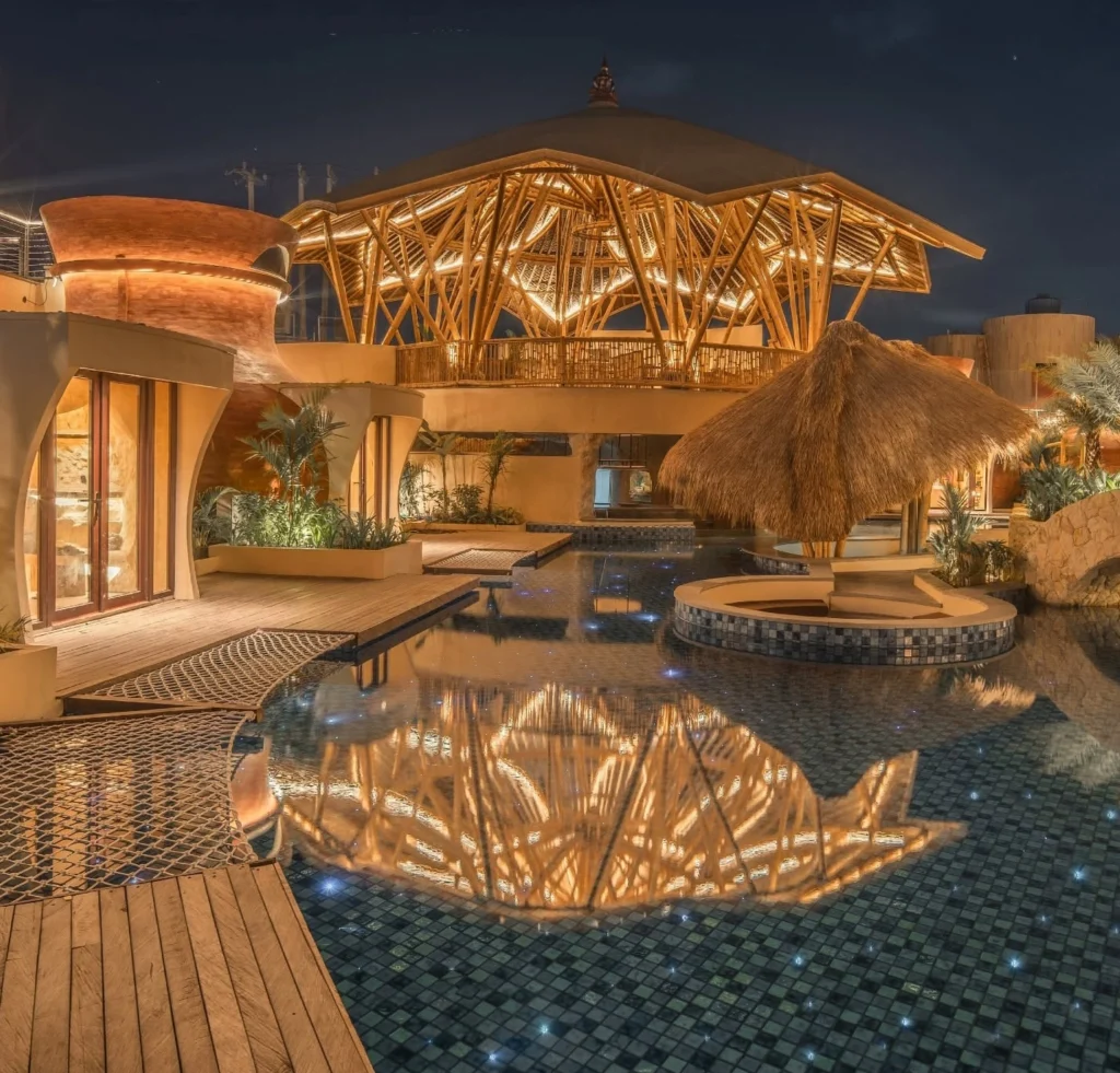 Shaped by lagoon pools and featuring cave-inspired architecture and soaring views, La Mewali Resort is Canggu's striking new hideaway minutes from the beach, bars and buzz.