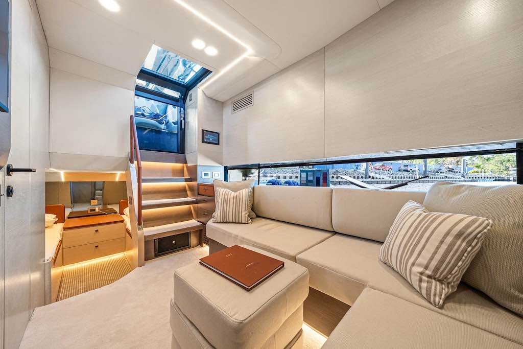 If you're looking for a speedy little sea steed, you might want to take a look at something sensational coming out of Miami. 