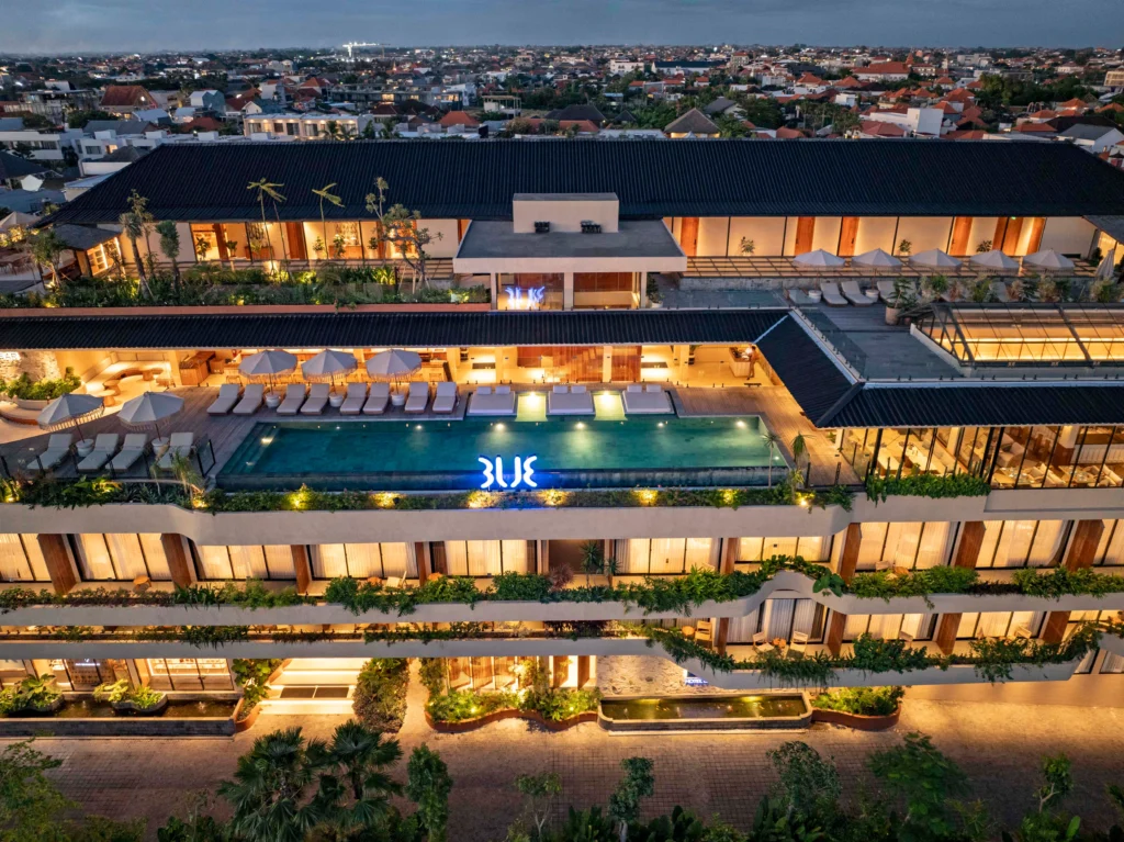 Beach clubs on foot, a rooftop pool made for sundowners and villas big enough for the whole crew. Here's how to do Canggu properly in four days.